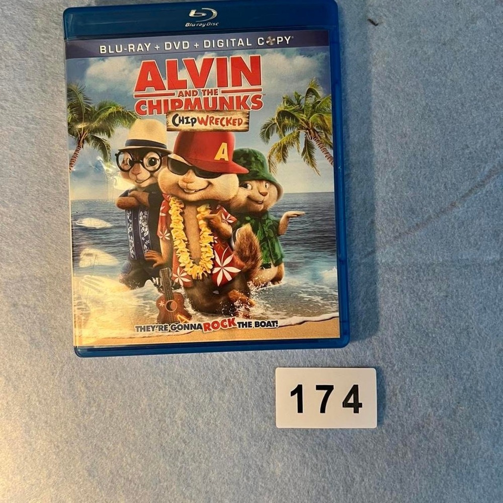 Alvin and the Chipmunks Chip Wrecked Blu Ray